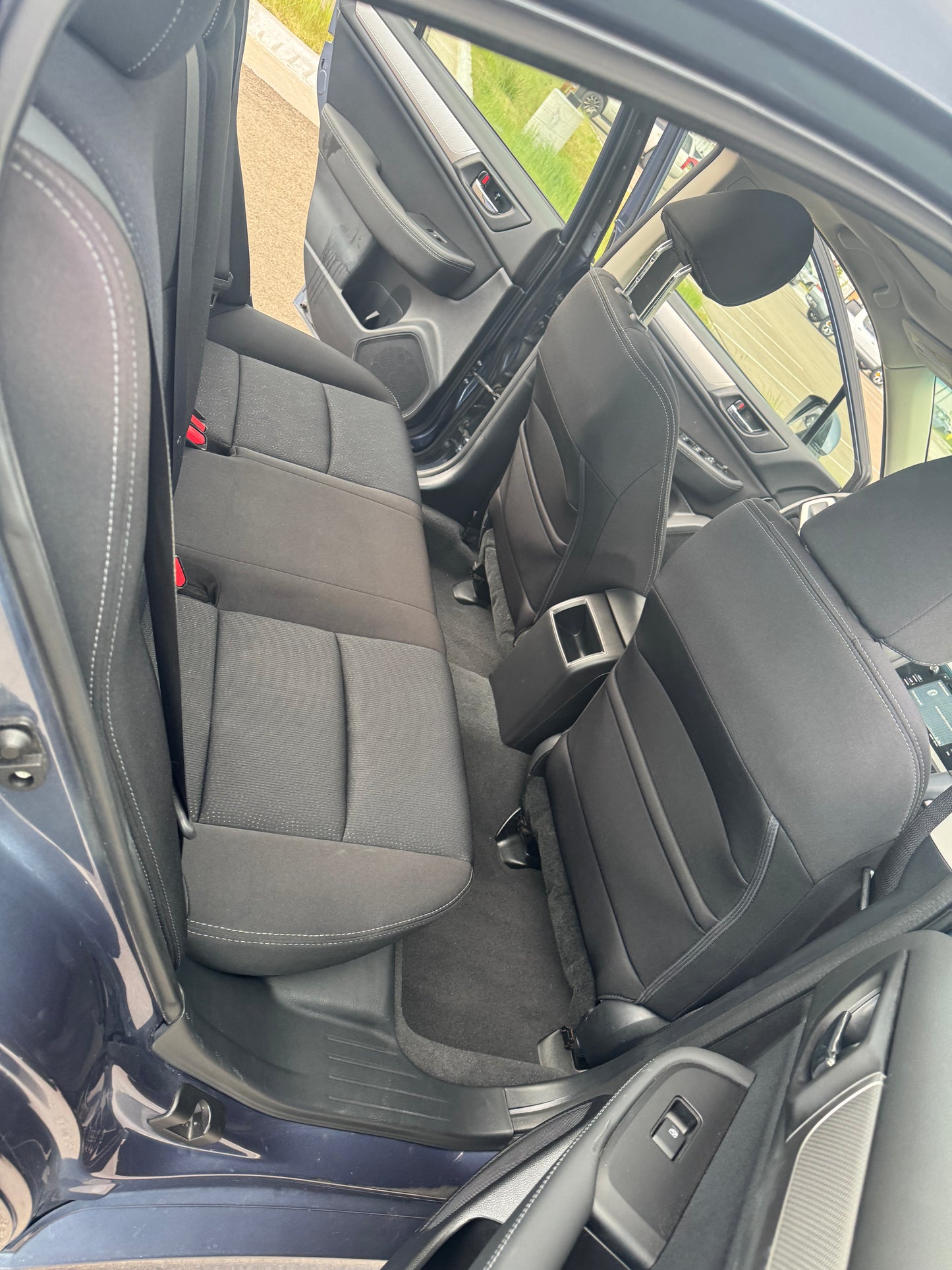 2016 Subaru legacy . 2.5i premium sedan 4D