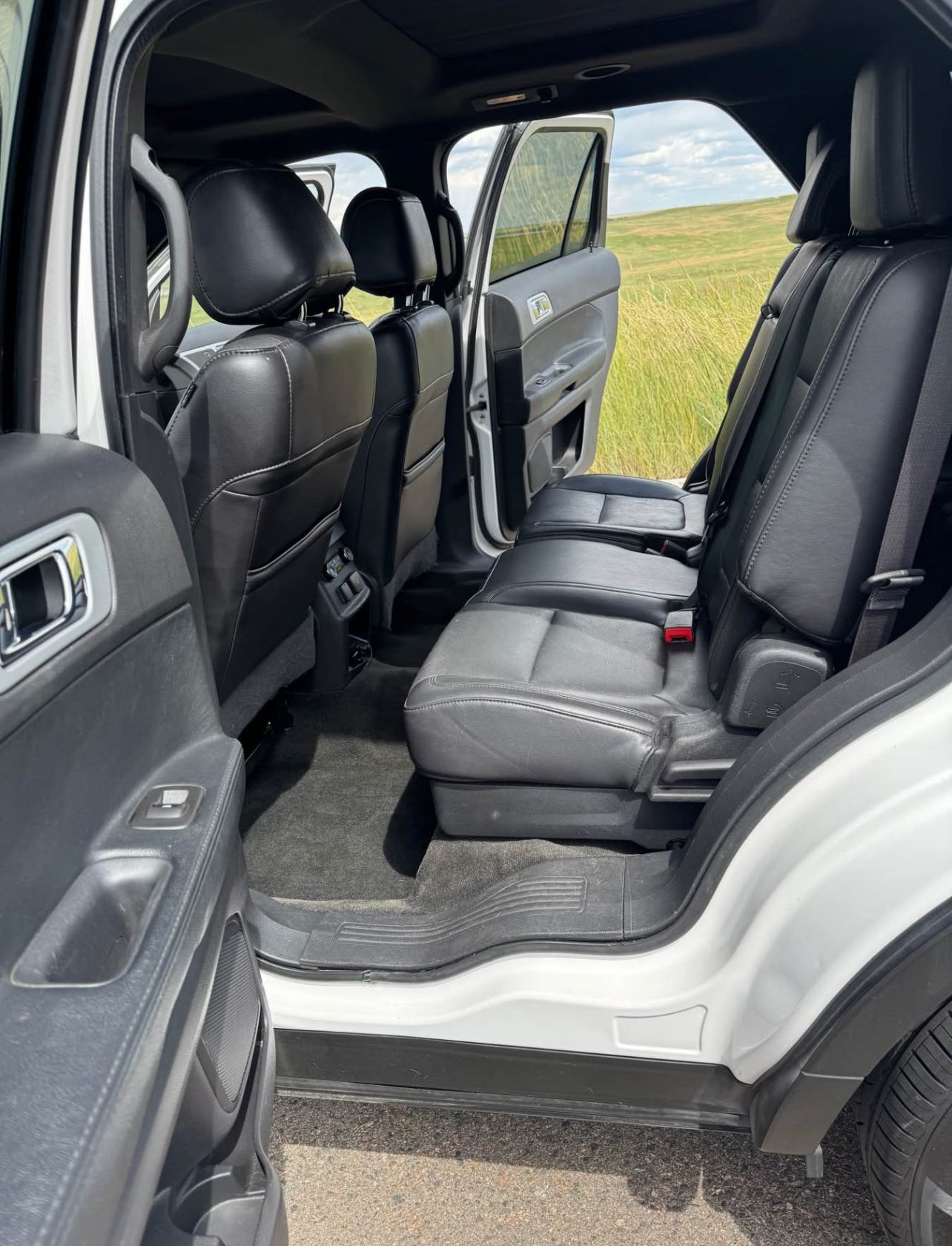 2015 FORD EXPLORER. Limited sport utility 4D