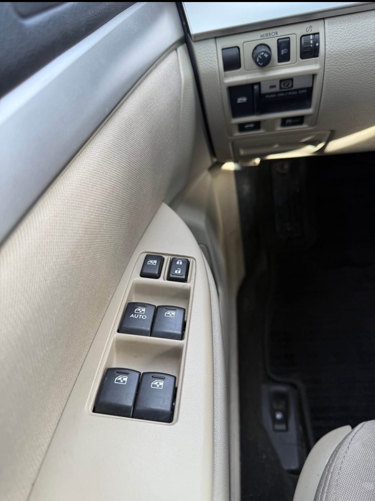 2013 Subaru Legacy · 2.5i Premium Sedan 4D