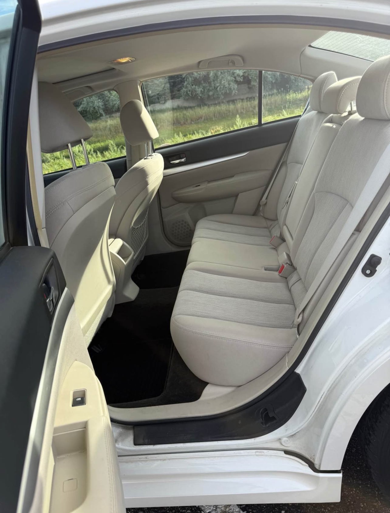 2013 Subaru Legacy · 2.5i Premium Sedan 4D